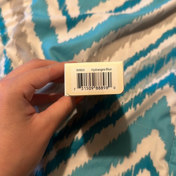 SOLD - LoveShackFancy x imPRESS limited edition press-on nail Hydrangea Blue S - Picture 3 of 3